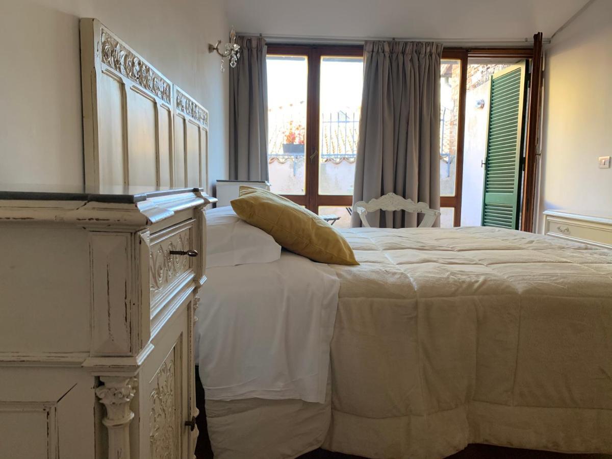Arco Polinori Guest house